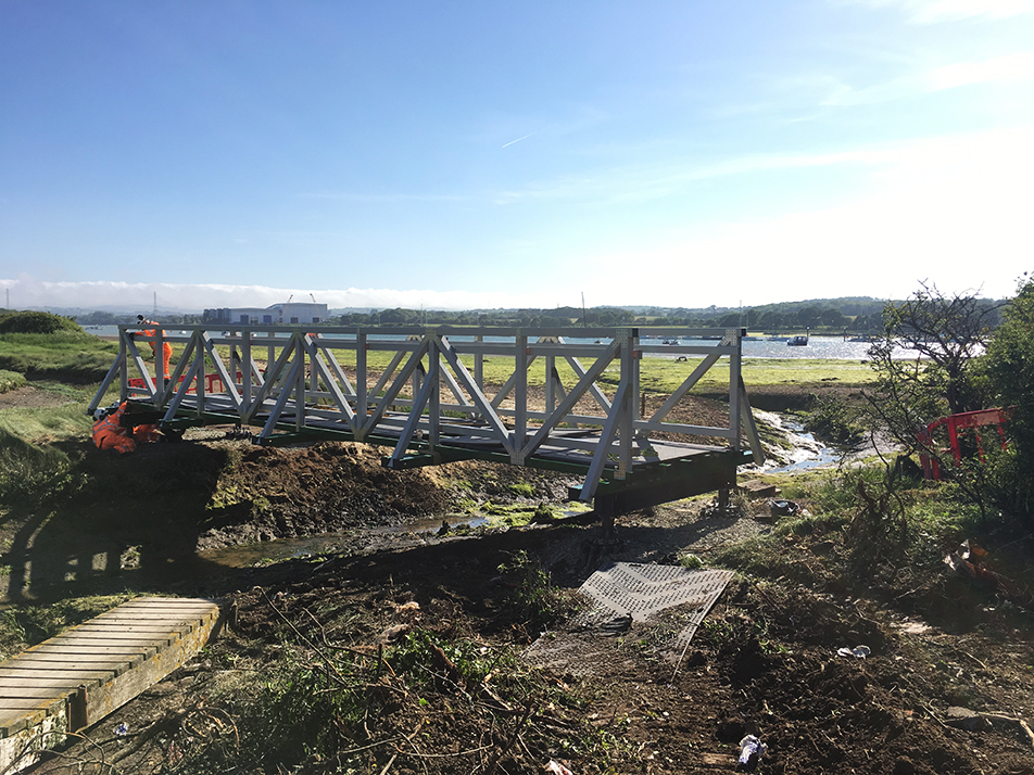 Beaver Bridges FRP pedestrian bridge installation