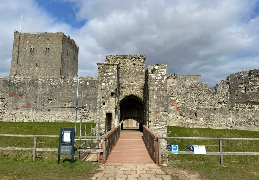 Porchester Castle Bridge
