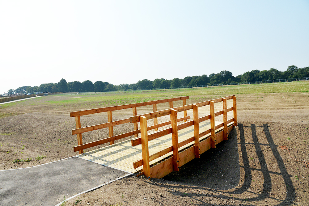 Harvest Ride, Bracknell, England | Timber Bridge | Beaver Bridges