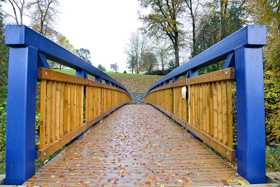 Mount Kelly River footbridge | Steel Bridges | Beaver Bridges