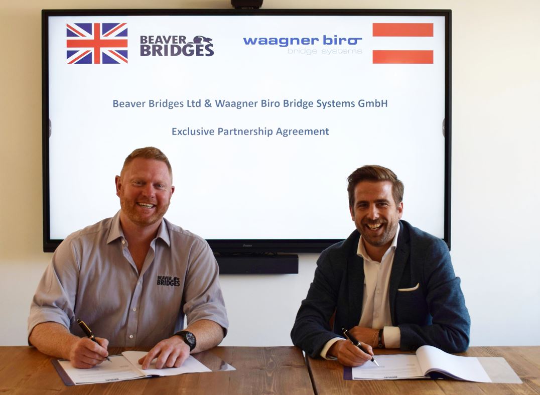 Beaver - Waagner Signing